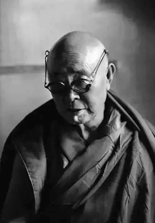 实拍藏地终生闭关的修行人|出家|高僧|莲花生大师|活佛|大德_网易订阅