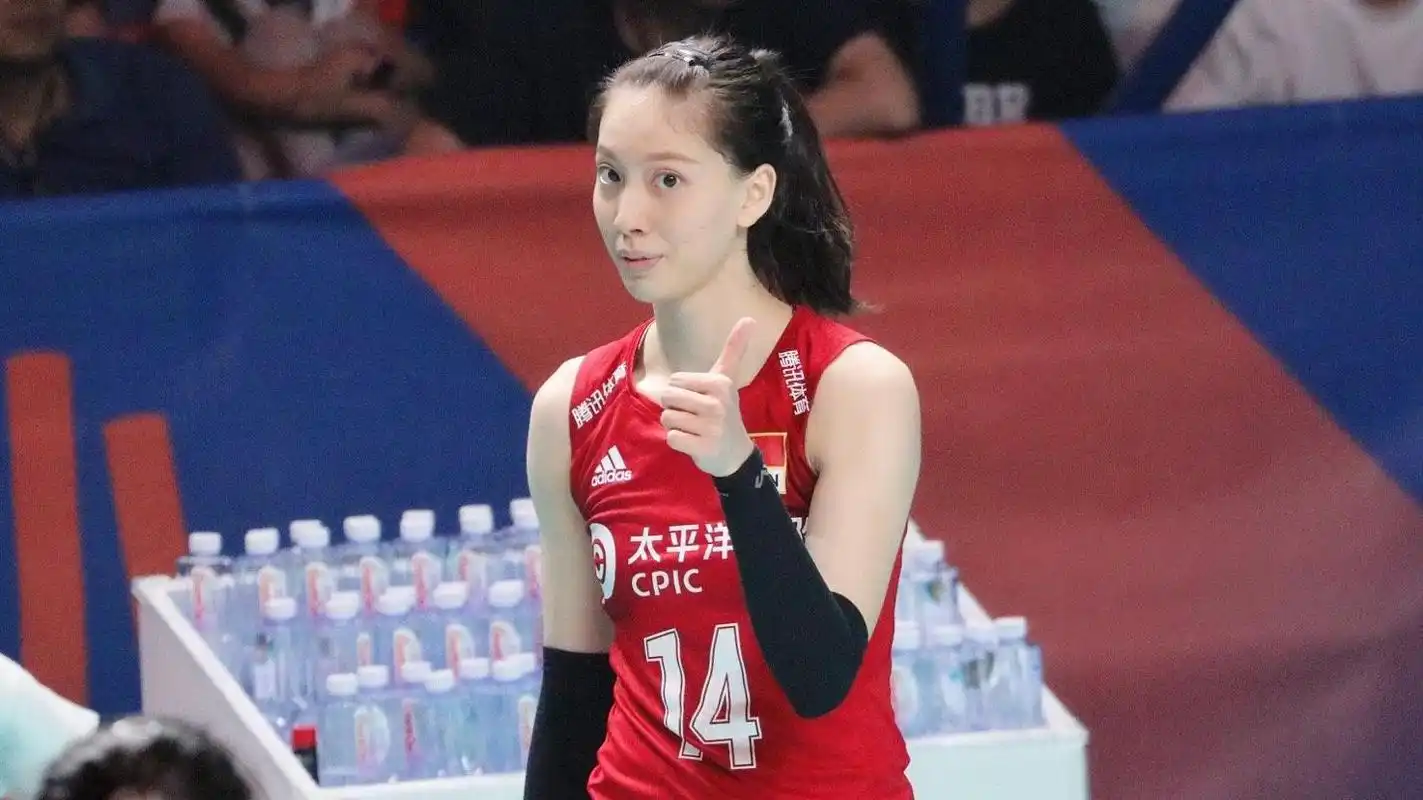 由于状态出色,此前一直是国家队边缘人物的郑益昕,成功入选了奥运会