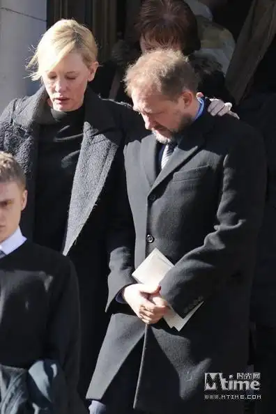 奥斯卡影帝霍夫曼葬礼举行梅姨布兰切特等众星出席