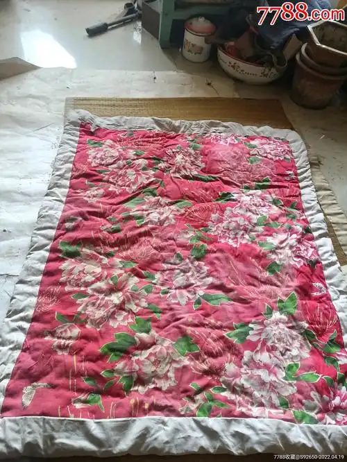 为准,按图发货,喜欢的不要错过,是拍戏拍段子的好道具简介:棉被/被子