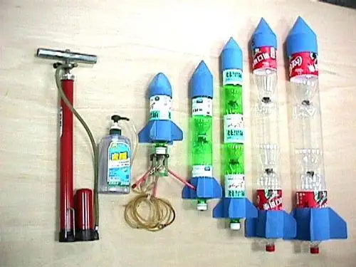 祈盼这个春天如期而至——实验小学五年科学课(学会制作水火箭)