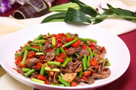 哪里可以学做快餐小炒,什么地方有学吗?