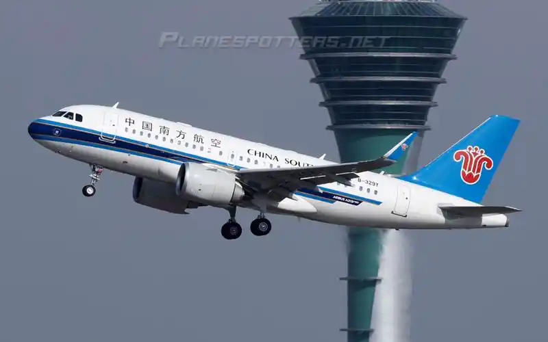 中国南方航空空客a319