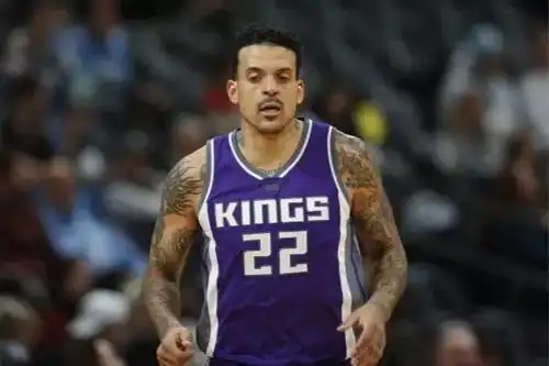 体育 正文 @让耶稣信佛:瓦莱乔:你来到我的城市,走过我来时的路.