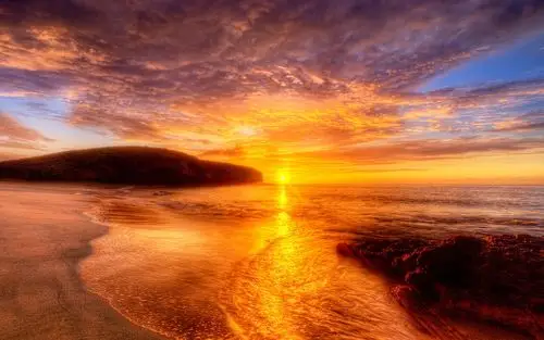 首页 自然和风景 日落和日出 夕阳红海滩与天空 壁纸 夕阳红海滩与