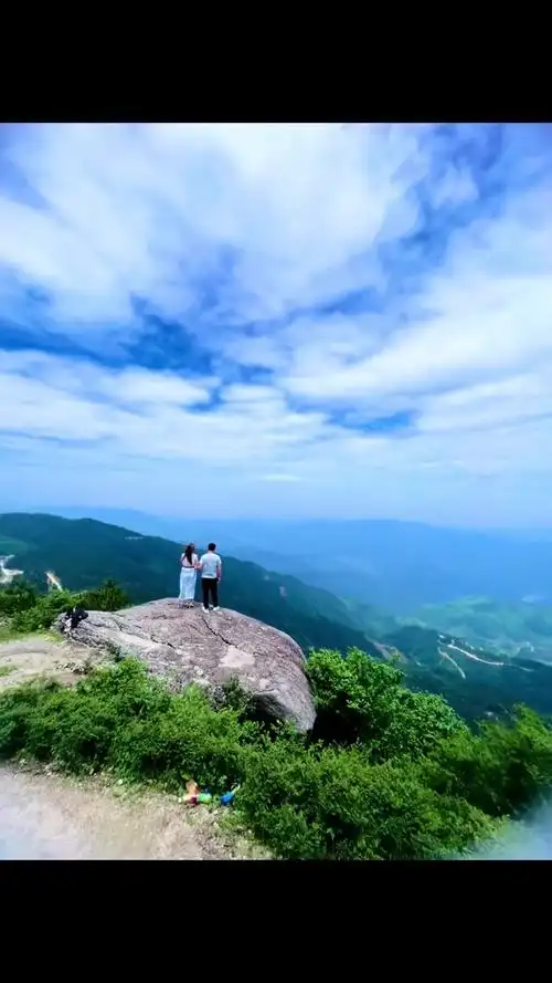隆回白马山欢迎您.第一次做导游