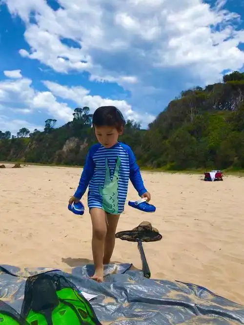 ryan 刘睿恩3-4 岁生活照