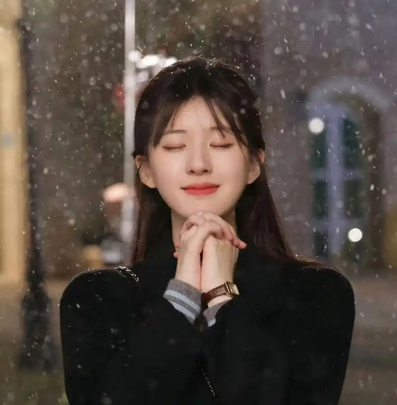 赵露思演的桑稚许愿这一幕真的太美了,人美且氛围感十足,当做头像再