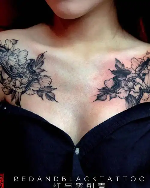 花胸纹身图片_胸部新传统纹身图案