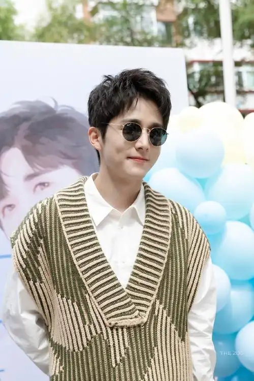 张新成0824生日快乐