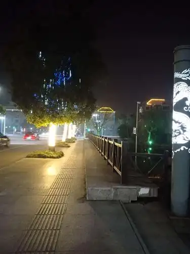 大年三十晚上—丹徒广场的夜景