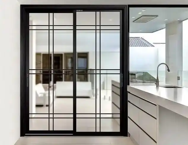 新房装修设计,20年卖门经销商,讲厨房门挑选攻略.(三)