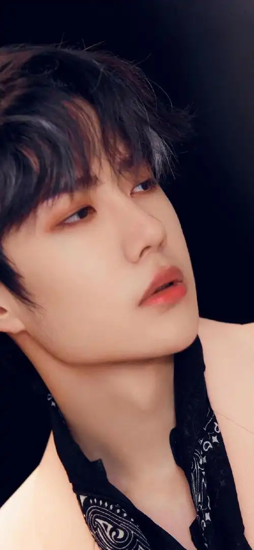 王一博壁纸聊天背景