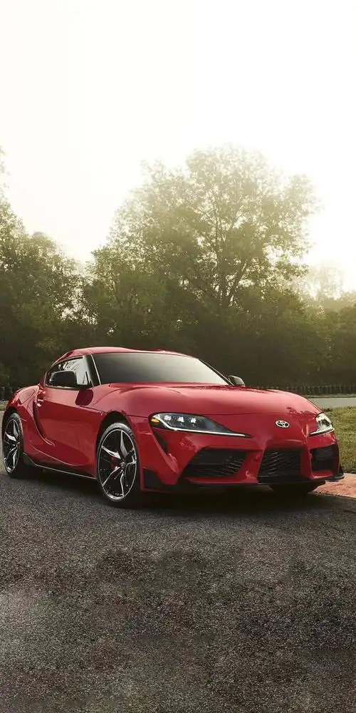 图:一辆藏着宝马心脏的丰田跑车