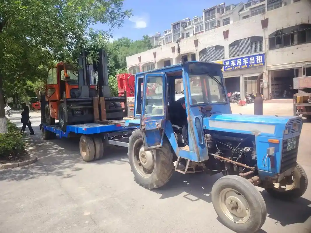 出售拖拉机托盘一挂很板正