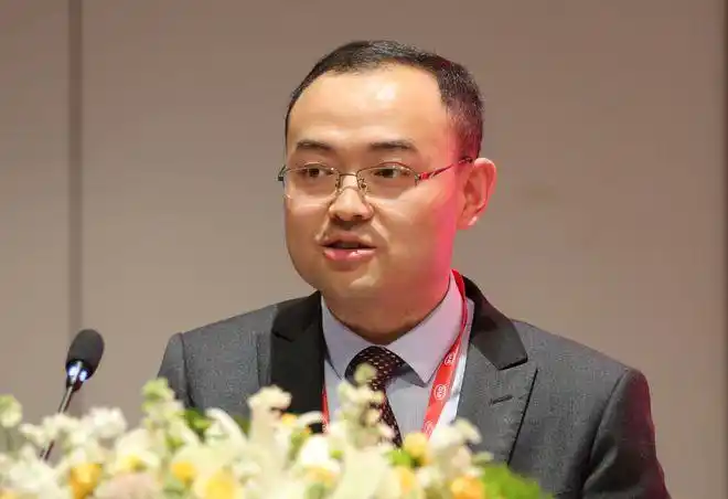 新版《中国客车安全评价规程》,重庆车检院新能源汽车专业副总工杨超