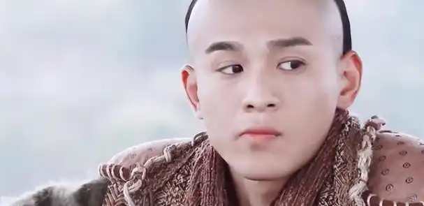 清装戏在古装剧中一直占据重要地位,从《还珠格格》,《康熙王朝》热播