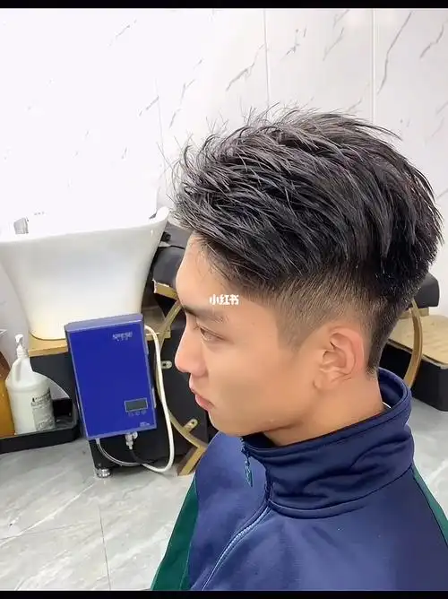 英伦风男士发型推荐