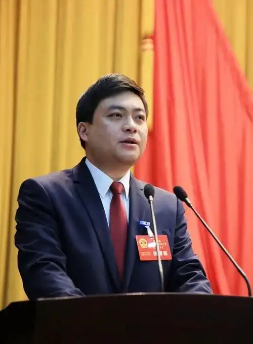 安徽再迎最年轻80后县委书记