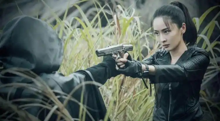 秦岭神树持续热播李曼阿宁角色鲜明获观众喜爱