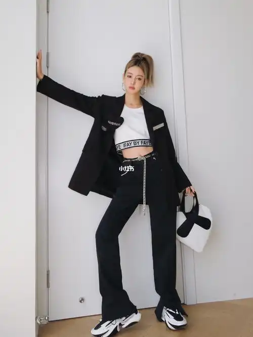 甜辣酷飒风酷帅女生的秋季穿搭分享