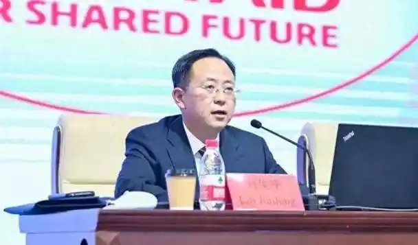 任命张予西为国家保密局副局长.