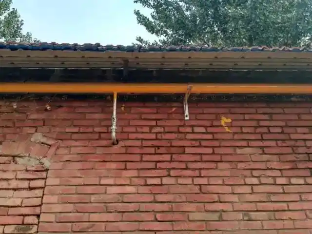 安次区码头镇码头村煤改气的这些彩钢小房檐你们村有吗?