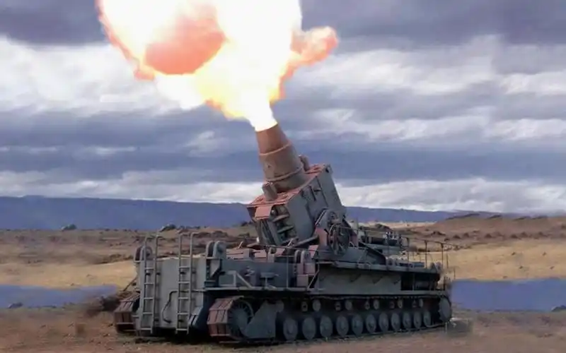 二战德国124吨巨炮有多猛?炮弹重2.5吨,可击穿2.