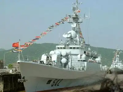 海军江卫i型542铜陵号导弹护卫舰
