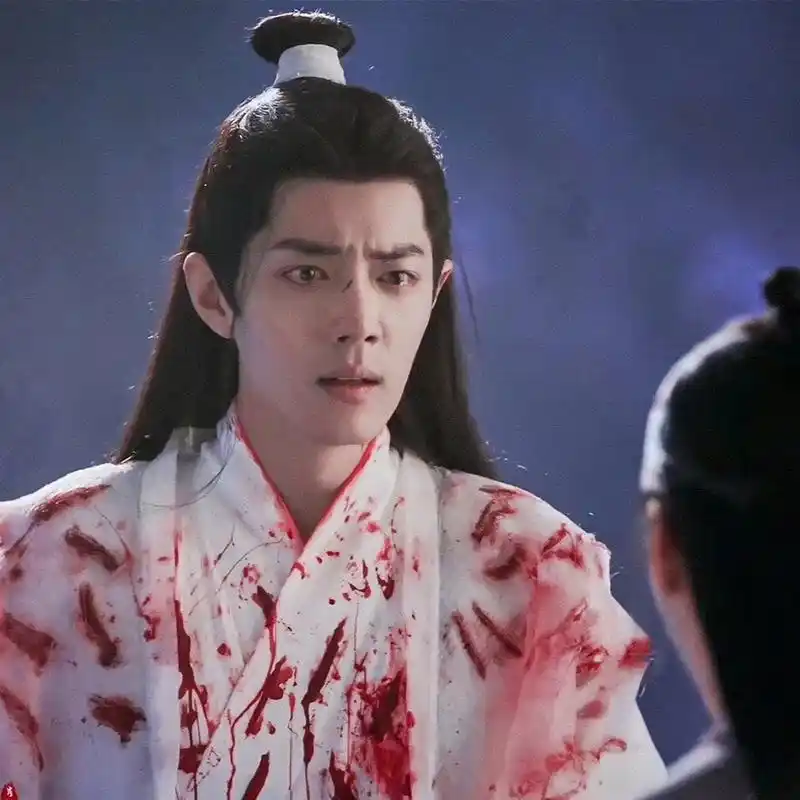 肖战一滴泪镜头# 《玉骨遥》肖战时影一滴泪哭戏镜头,呜呜呜我的师父