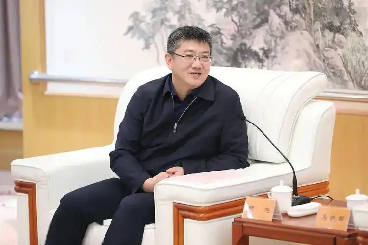 新疆柯坪县党政代表团来湖考察