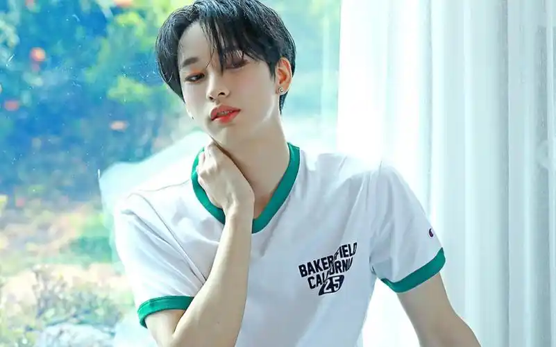 onlyoneof郑煜缜nine—我们的忙内到底是什么样子呢?