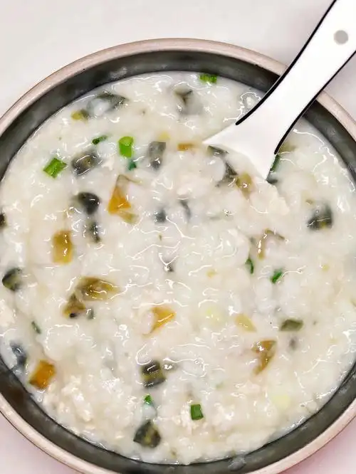 一人食78喝一碗暖暖的皮蛋瘦肉粥04