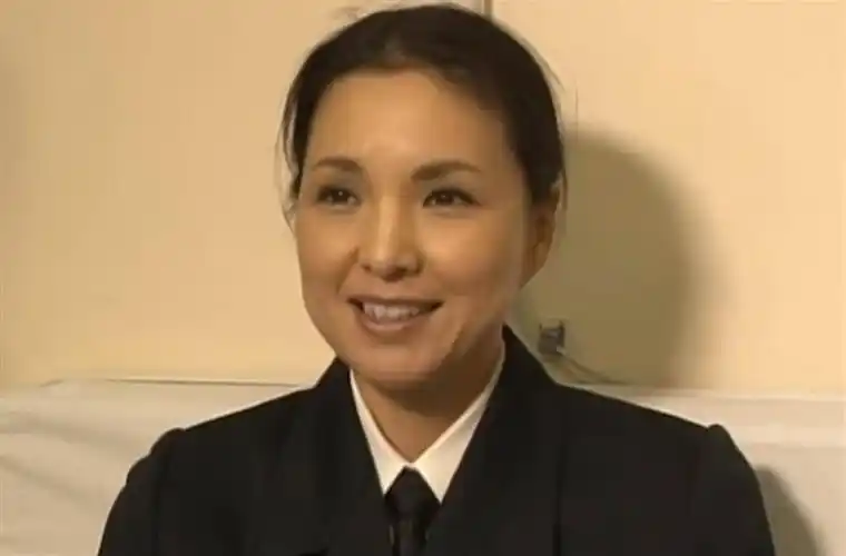 海上自卫队美女舰长40多岁风韵犹存获得美军将领赏识一路升迁