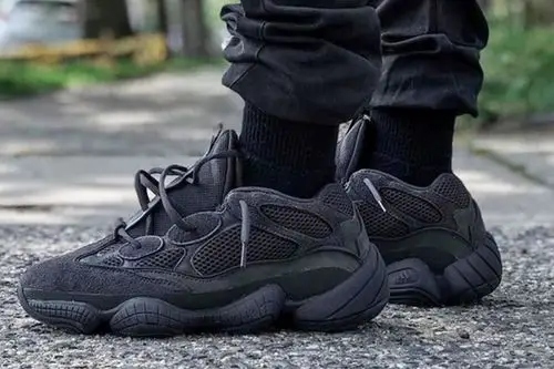 yeezy 500 情侣款 黑武士 阿迪达斯 adidas yeezy 500 侃爷 椰子500