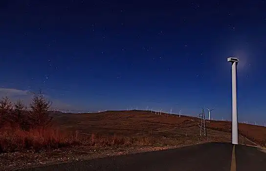 草原天路夜景