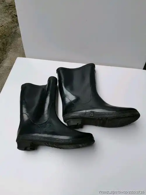 !doctype html>  html lang="en">  head>