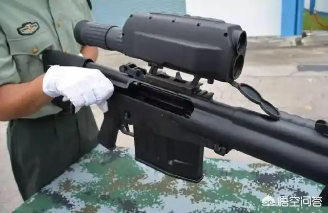 为什么10式狙击枪的瞄准镜那么大