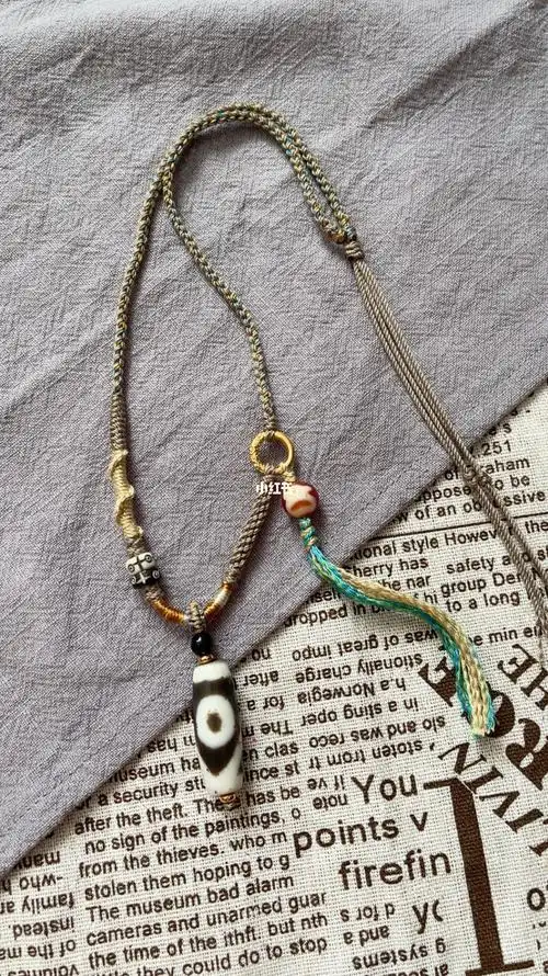 手工编绳一眼靠山天珠