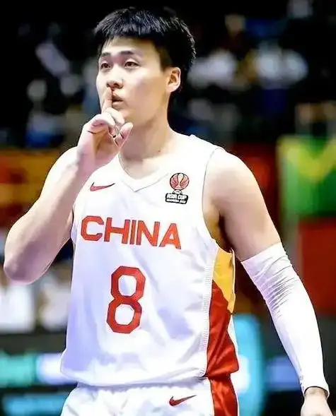 如果都健康,中国男篮现役最好的4位领袖后卫,看看都是谁|赵睿|郭艾伦