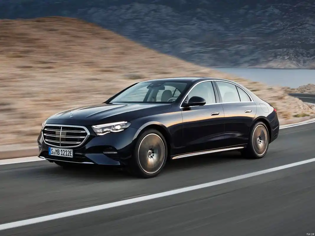 2024款 梅赛德斯 奔驰 e300 第十一代梅赛德斯奔驰e级车9595 更