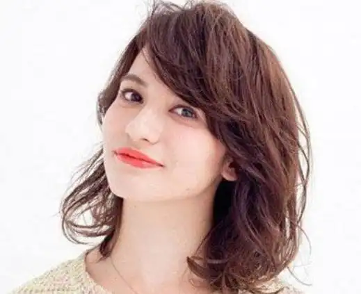 减龄发型中长发圆脸(大脸妹想留中长发)(2)