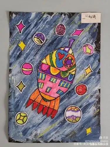 不但有风格各异的太空科幻画,还有精巧的自制航天器模型,可谓是形式