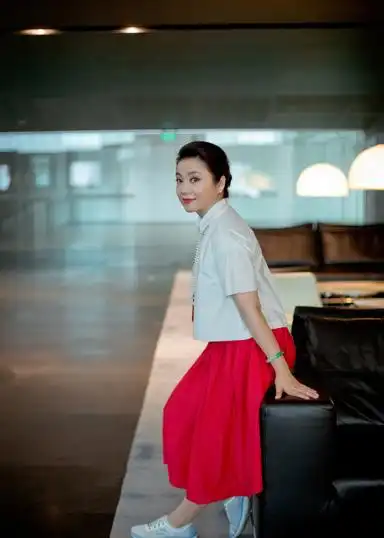 主持人宋一平图片央视主持人图片