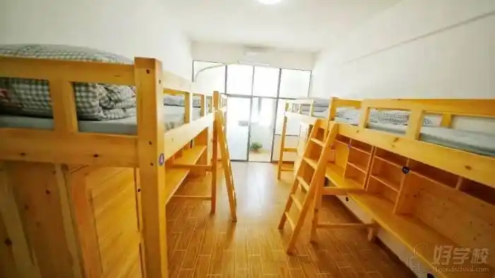 长沙金律教育学校宿舍环境如何?-长沙金律教育培训学校-好学校