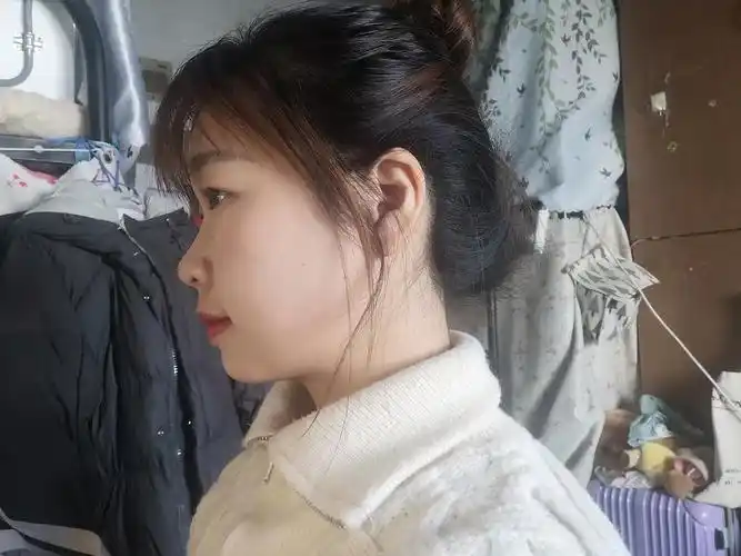 我这个侧脸是不是没救了,要不要去矫正牙齿,嘴凸而且没鼻梁