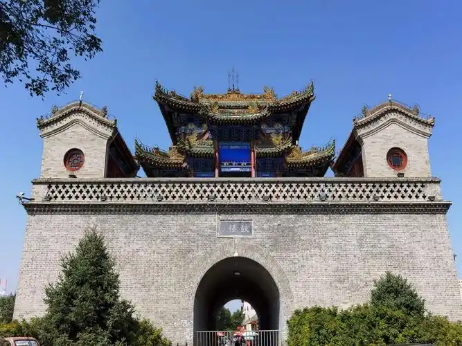 游塞上古城一一陕北榆林