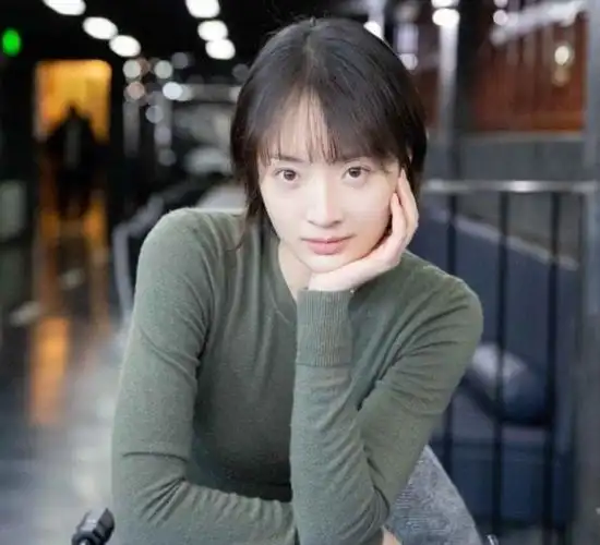 孙铱产子一个多月自曝陷入产后焦虑,严重失眠,满脸疲态