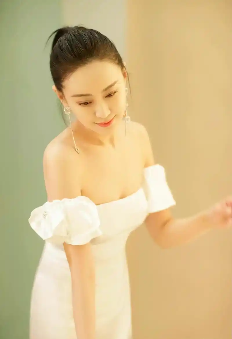 天津美女演员王乐君,温婉柔情,知性优雅