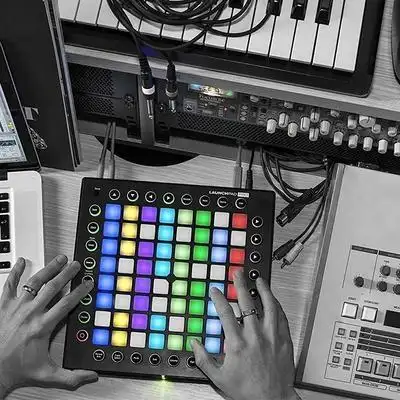 触摸初学者电音打击电鼓乐器音乐打碟垫门鼓入midi键盘